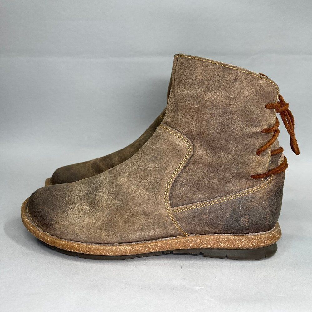 Born Taran Boots‎ Women's Size 7.5 Tan Distressed Suede Leather Ankle Booties - Picture 4 of 13